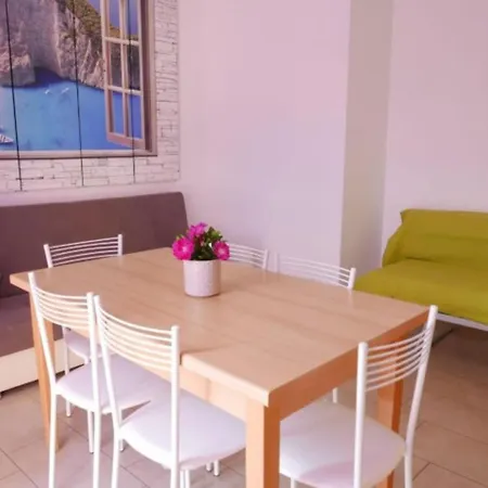 Appartamento Modern Flat In A Convenient Area Bibione